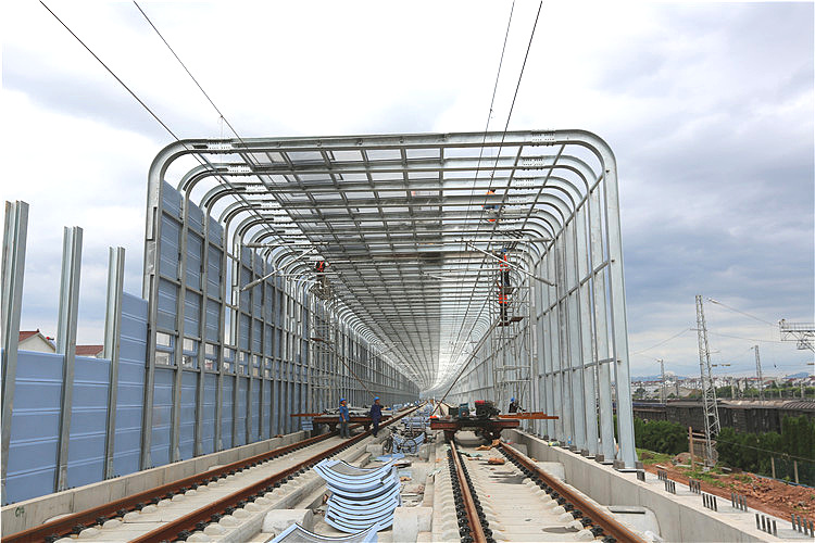 城鐵輕軌火車(chē)道隔音圍板